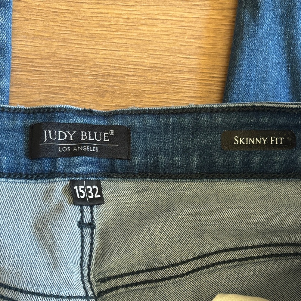 Judy Blue Dark Blue Distressed Skinny Jeans - Picture 2 of 5